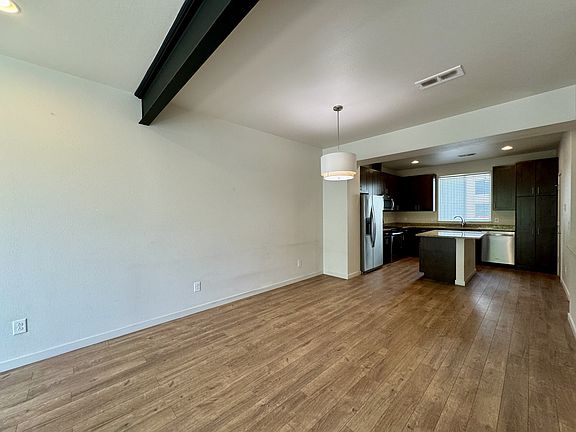 2nd image of 2263 Glenarm Pl #1