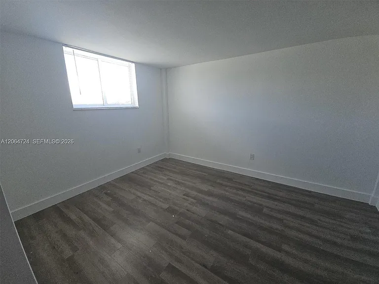 8101 Crespi Blvd #403 — Photo 10