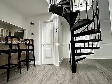 3209 Bird Ave — Photo 4