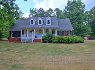 391 Grooms Rd, Fayetteville, GA 30215