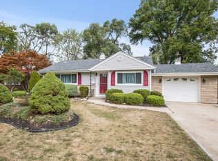 3316 Louise Dr, Lansing, IL