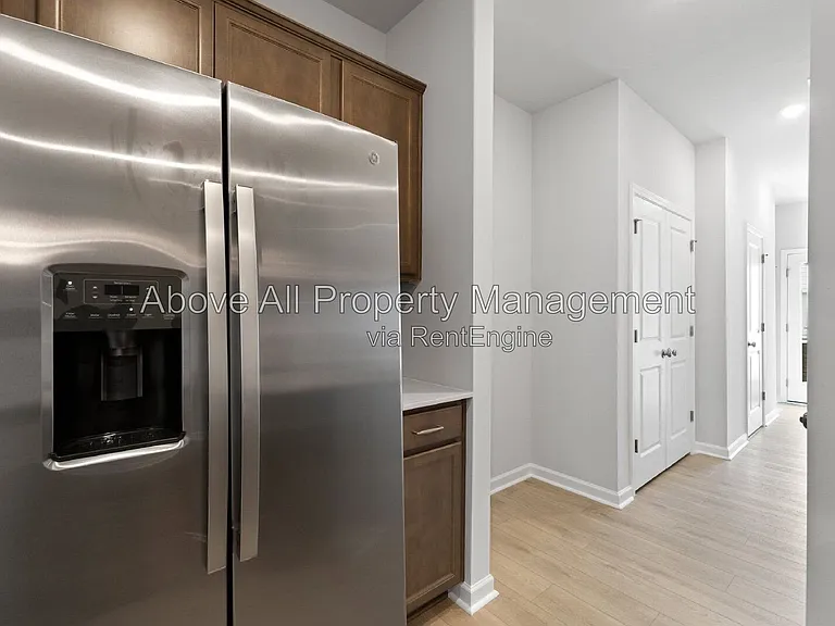 141 Blue Melody Ave — Photo 19