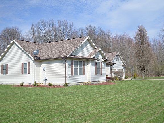 2nd image of 155 Station Dr