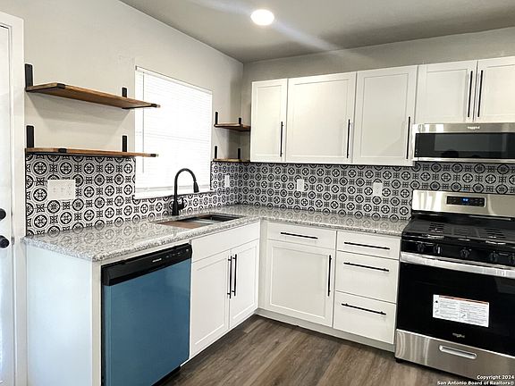 4th image of 315 TRUDELL DR