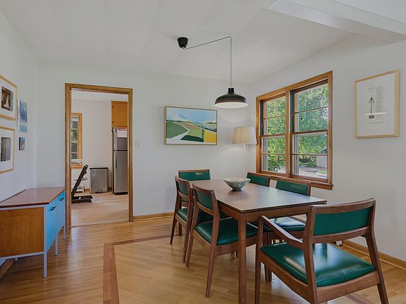 5th image of 316 1st Ave NW