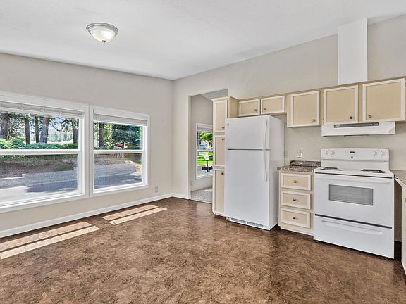 5th image of 2311 W 16th Ave Lot 127