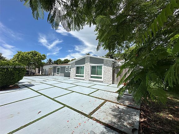 2nd image of 15244 SW 108th Ct