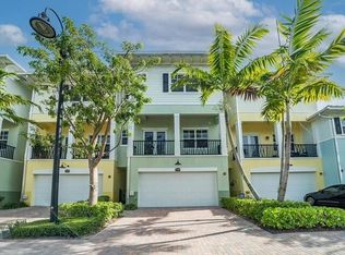 238 S Latitude Cir, Delray Beach, FL 33483
