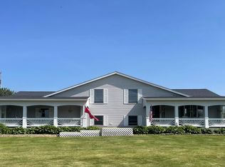 23060 Deal Rd, Gambier, OH 43022