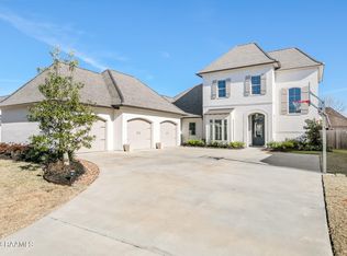 106 Reservoir Rd, Broussard, LA 70518