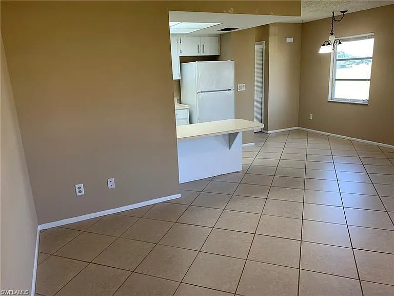 303 SW 3rd Pl #2 — Photo 19