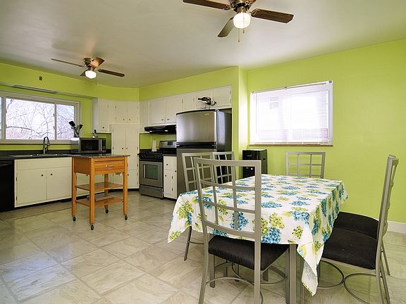 Updated Eat In Kitchen