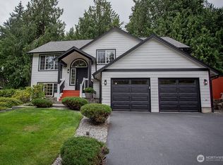 4925 NW Discovery Ridge Ct, Silverdale, WA 98383