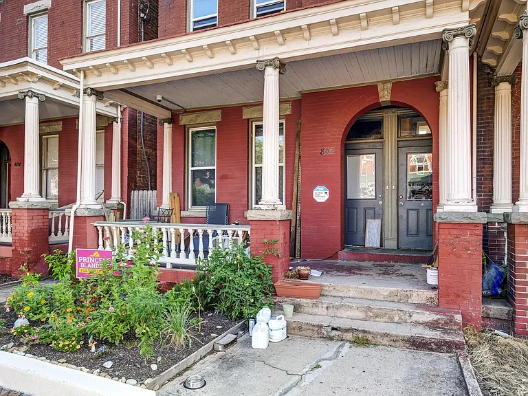 802 W Clay St #A — Photo 8