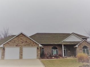 13710 E Gilbert St, Wichita, KS 67230