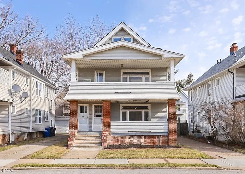 1st image of 2261 Olive Ave #2