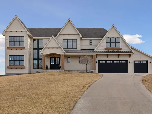 6155 Broadview Ave, Prior Lake, MN 55372