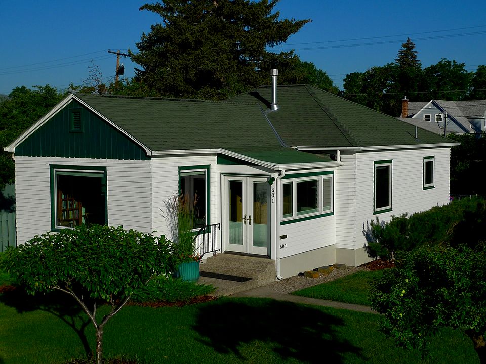 1st image of 601 Blaine St