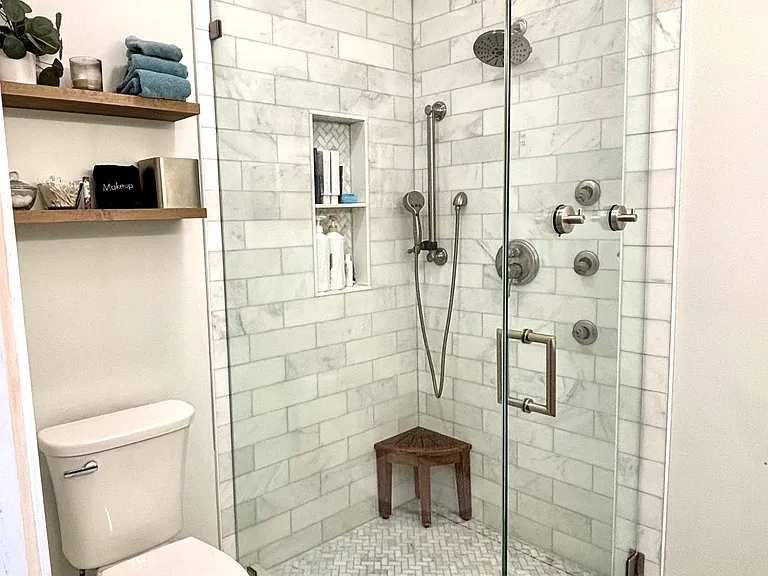 3rd Floor Bath