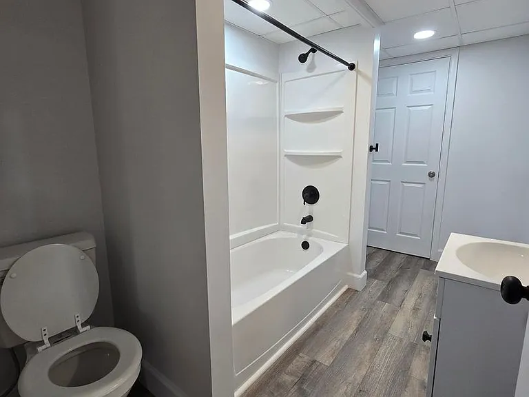 29 McCulloh St — Photo 7