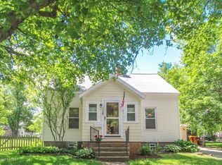 115 W Kent St, Grand Ledge, MI 48837