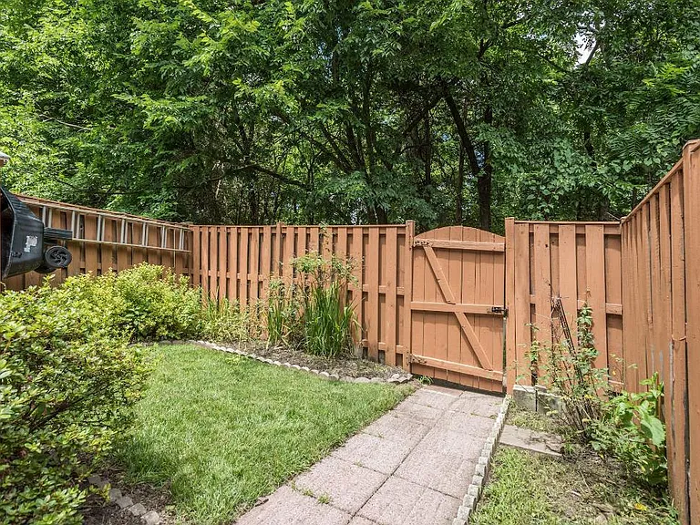 3306 Buckeye Ln — Photo 21
