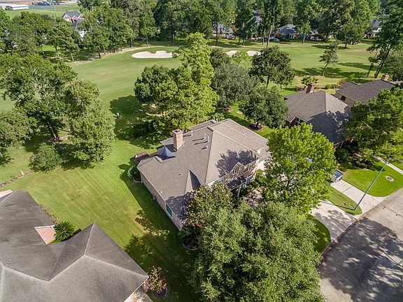 4th image of 8123 Whirlaway Elm Dr