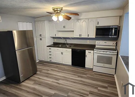 7860 Saint Bridget Ln — Photo 8