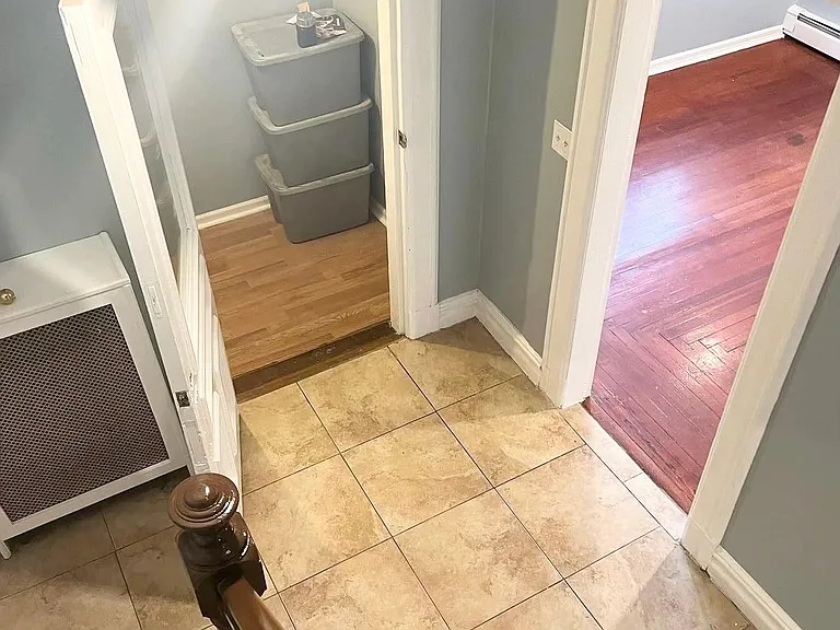 22 Cambridge Ave — Photo 4