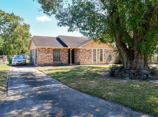 11010 Tamworth Dr, Houston, TX 77016