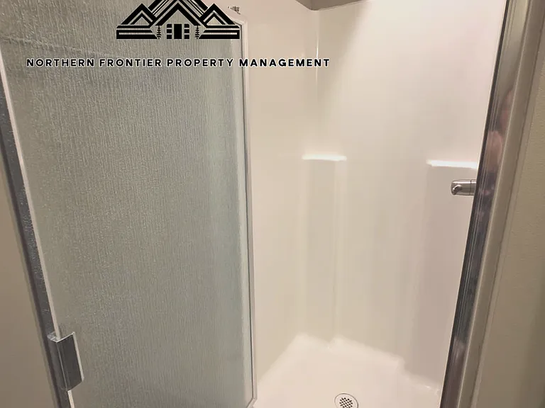 185 SW Silverstar Ln — Photo 15