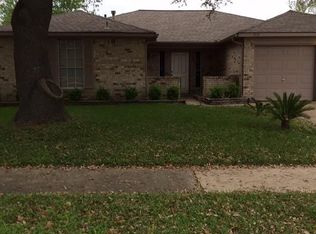3919 Sandlewood Dr, Pasadena, TX 77504