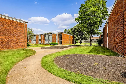 Thurber Square Apartments Photo 1
