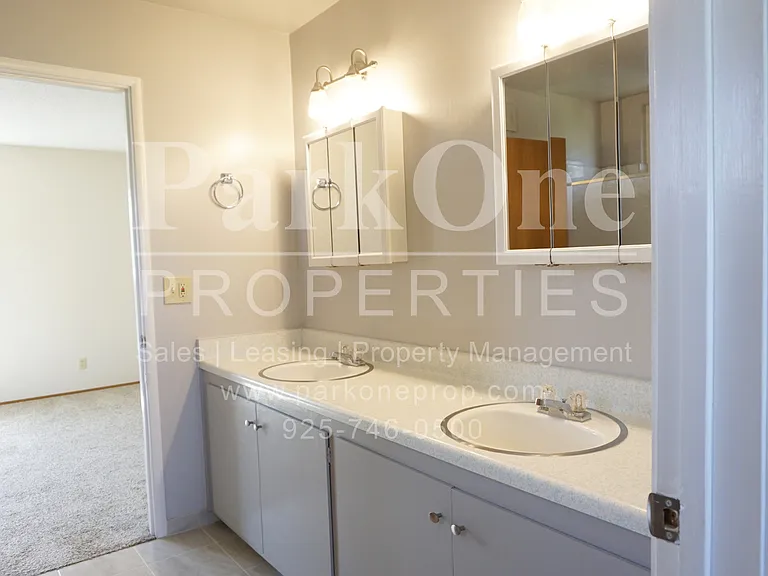 2119 Norse Dr — Photo 13