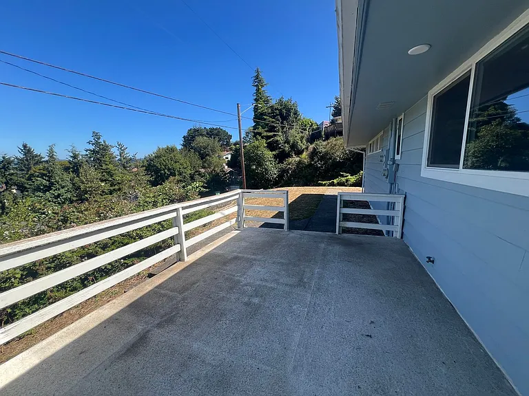 546 Fir Ave — Photo 21