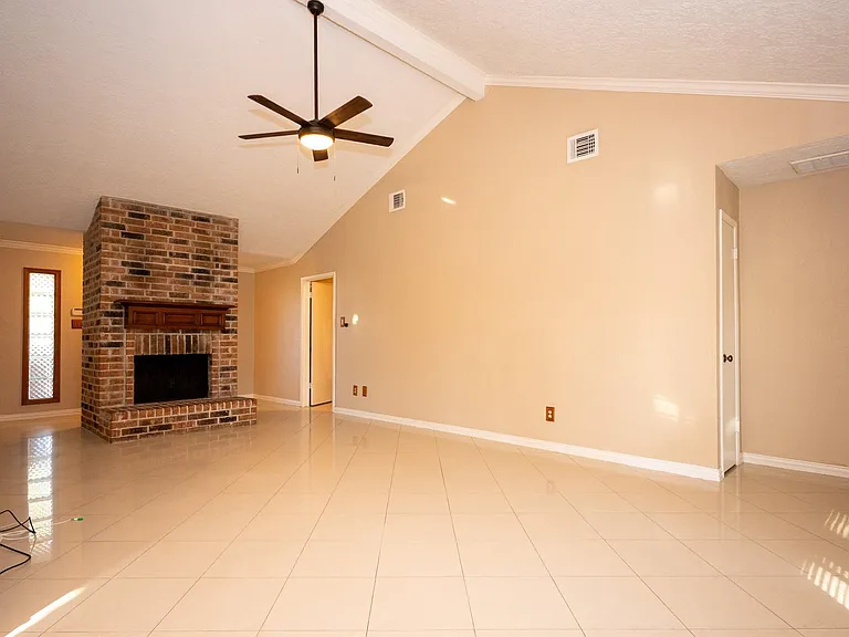22811 Elkana Deane Ln — Photo 11