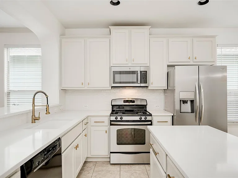 6008 Whipple Way — Photo 17