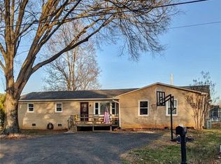 188 Shepherd Rd, Mooresville, NC 28115