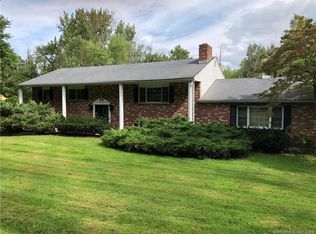71 Stony Hill Rd, Brookfield, CT 06804