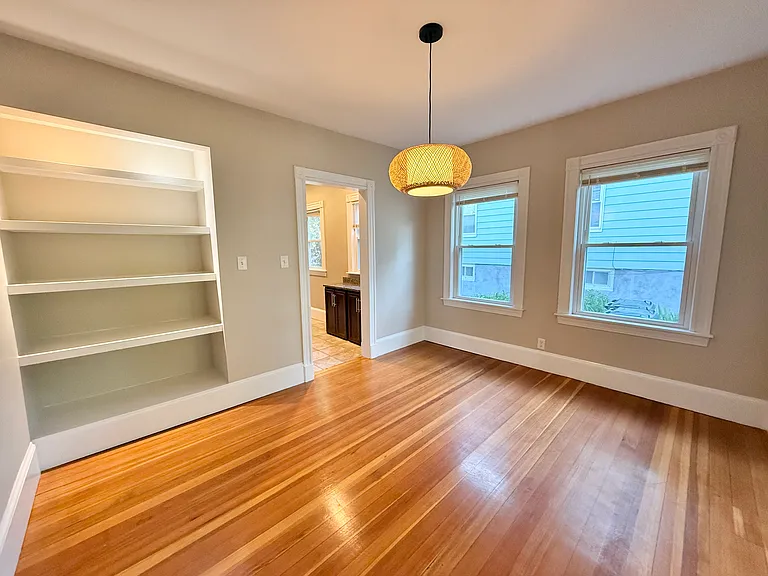 98 Putnam St #1 — Photo 6