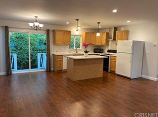 18152 Rayen St, Northridge, CA 91325