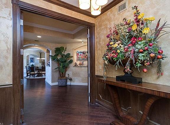 2nd image of 6021 Silver King Blvd Unit 706