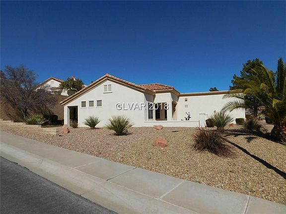 3rd image of 2901 Laverton Dr