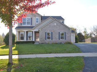 1212 Water Stone Cir, Wauconda, IL 60084