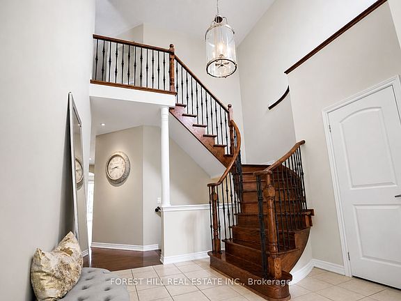 5th image of 22 McCombe Ln