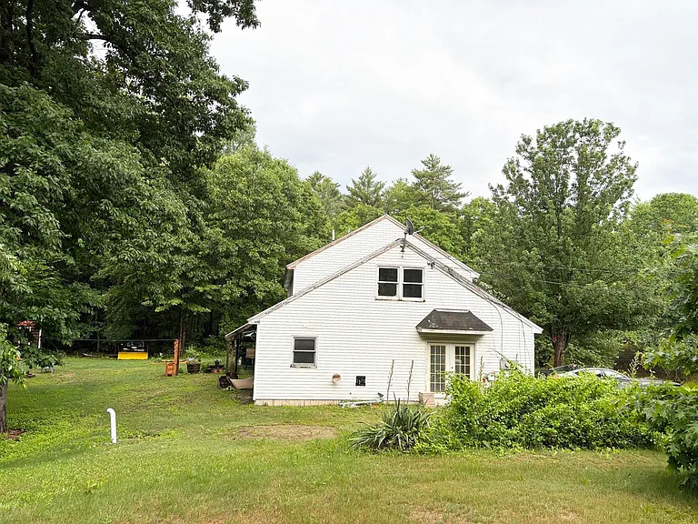 25 Styles Rd #B — Photo 3