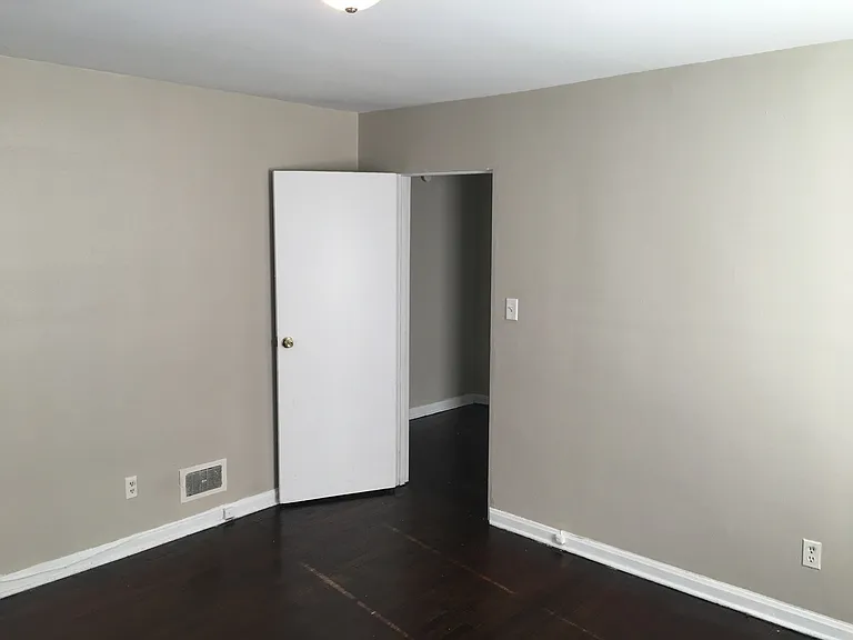 368 Roosevelt Ave #6-7 — Photo 20