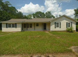 195 Lampton Ln, Magnolia, MS 39652