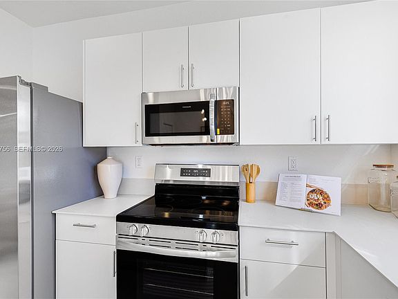 5th image of 35707 SW 179th Ct