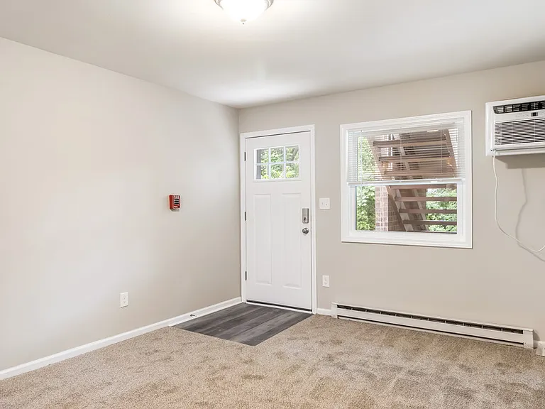 3515 E Tesch Ave #10 — Photo 2
